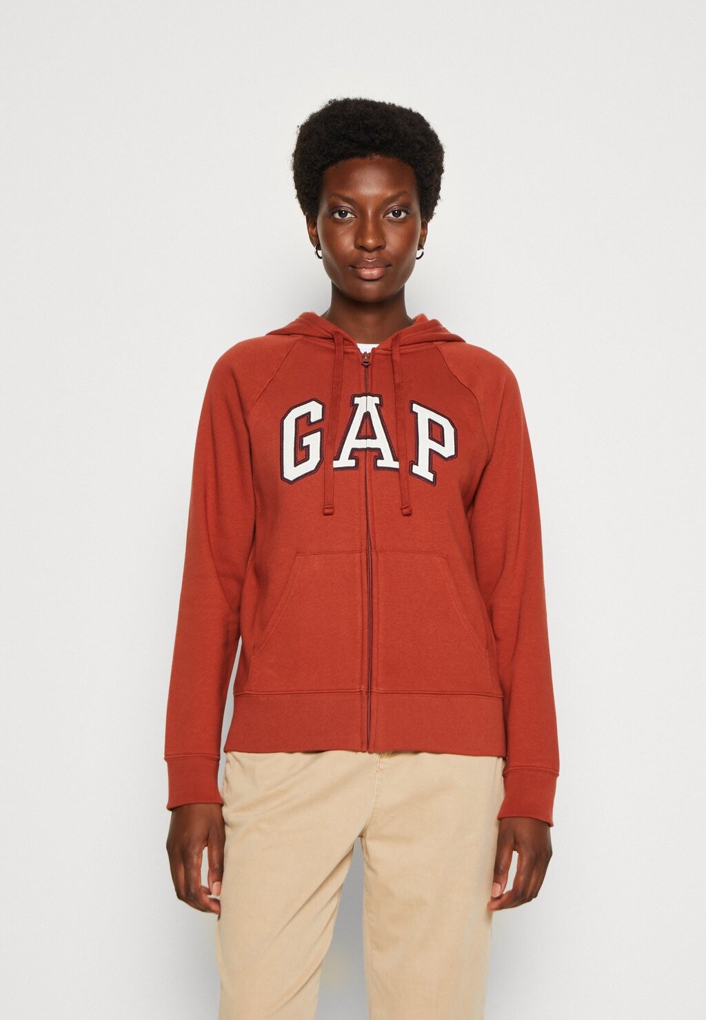 

Толстовка на молнии GAP