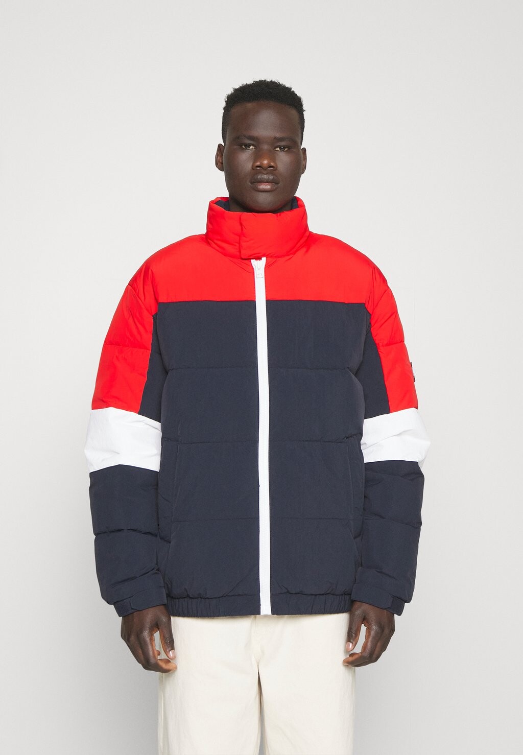 

Куртка Tommy Jeans ПУФФЕР, цвет desert sky