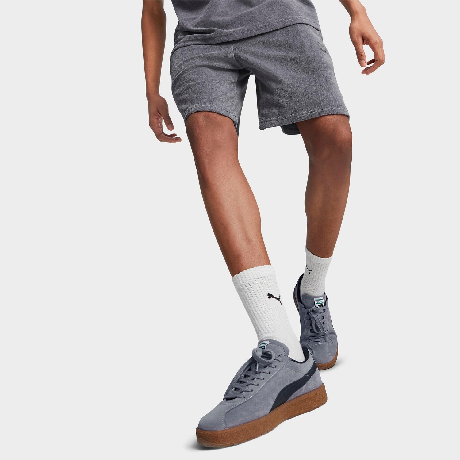 

Мужские шорты-махровые шорты Puma Classics 8 дюймов, серый