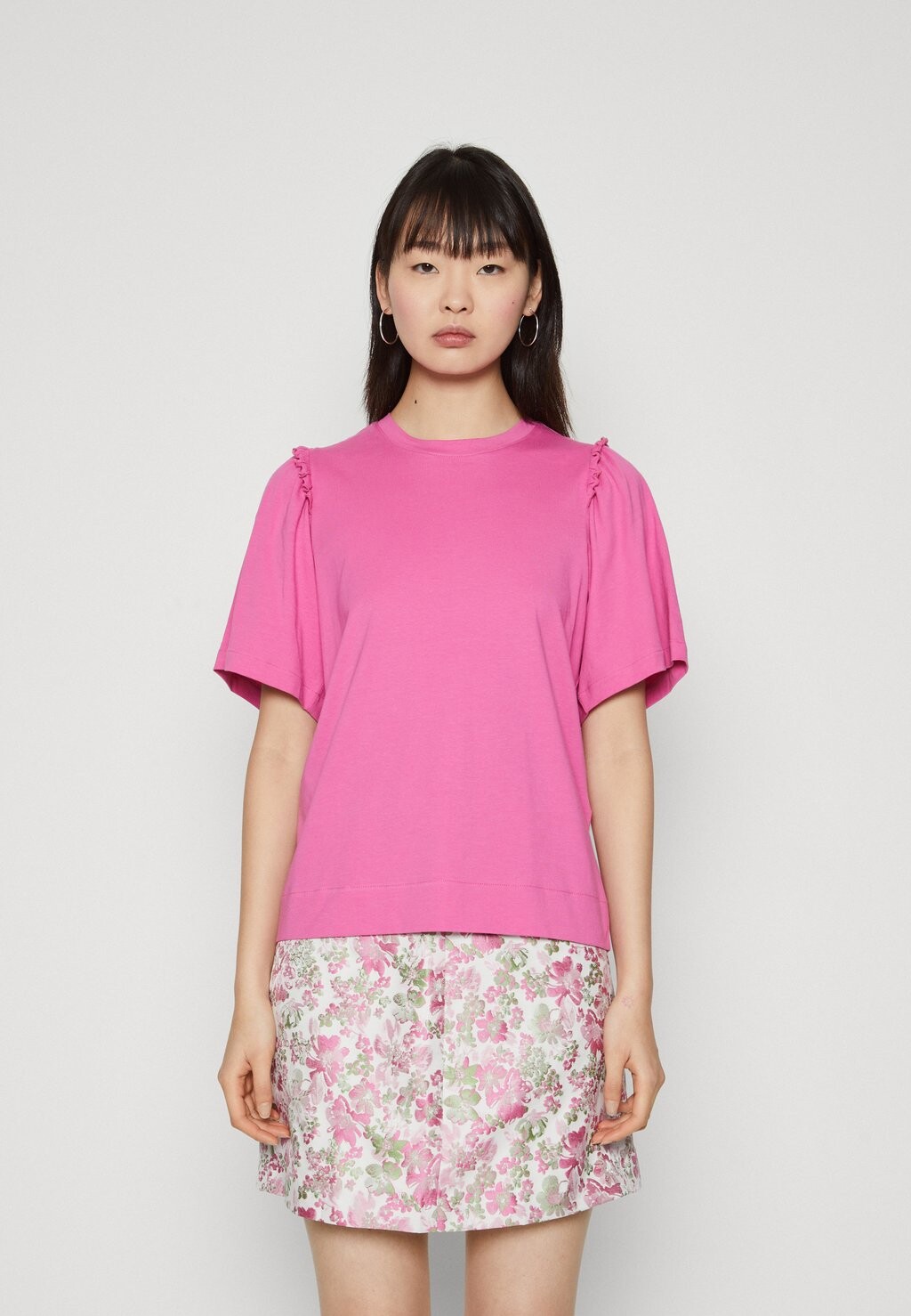 

Футболка с принтом SLFPENELOPE TEE Selected Femme, цвет phlox pink