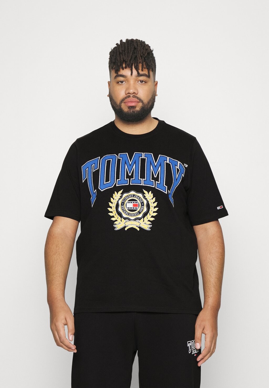 

Футболка с принтом Tommy Jeans by Tommy Hilfiger, черный