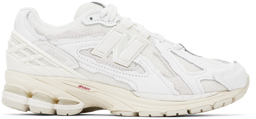 

Белые кроссовки New Balance 1906D