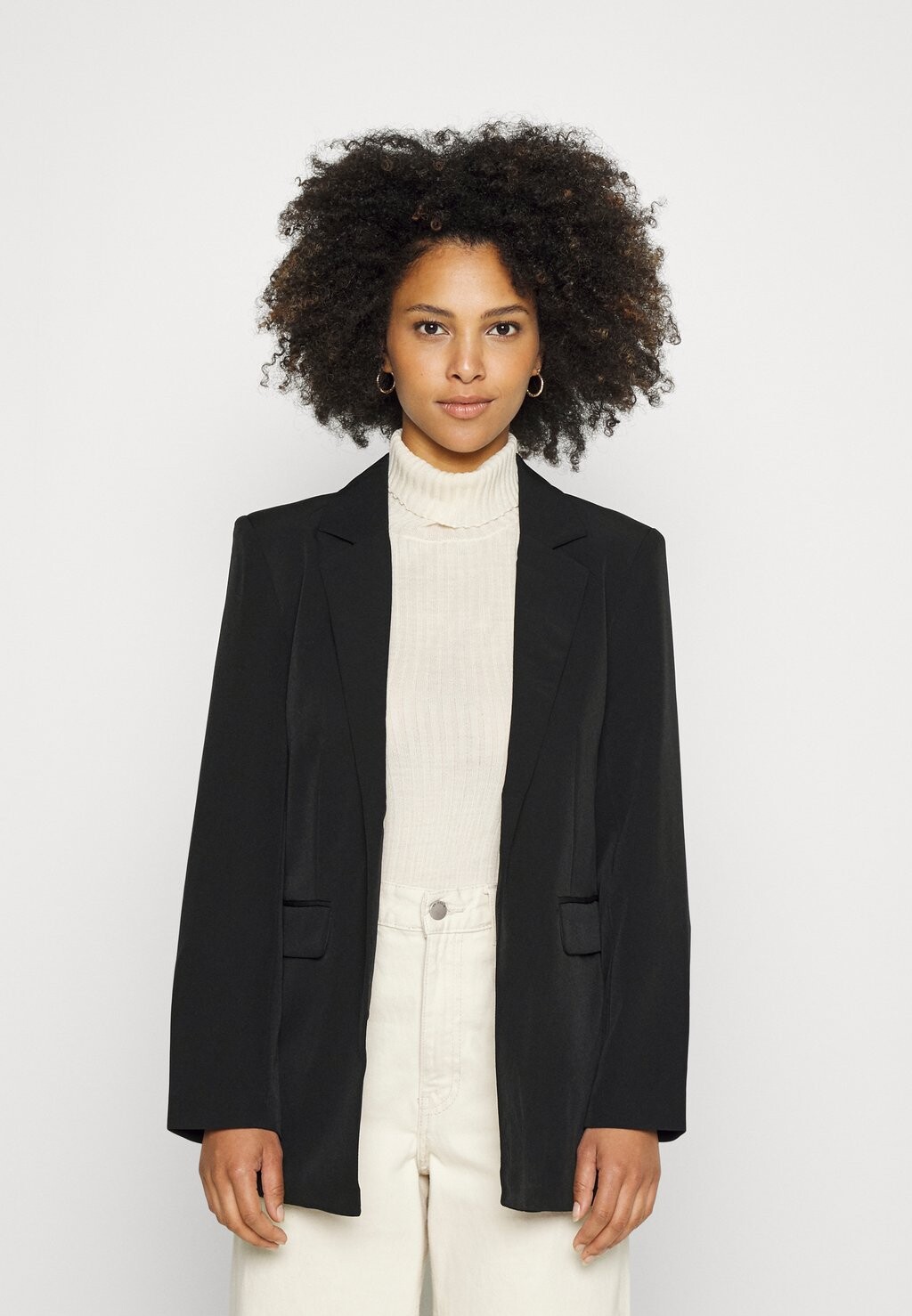

Блейзер PCBOSSY LOOSE Pieces Petite, черный