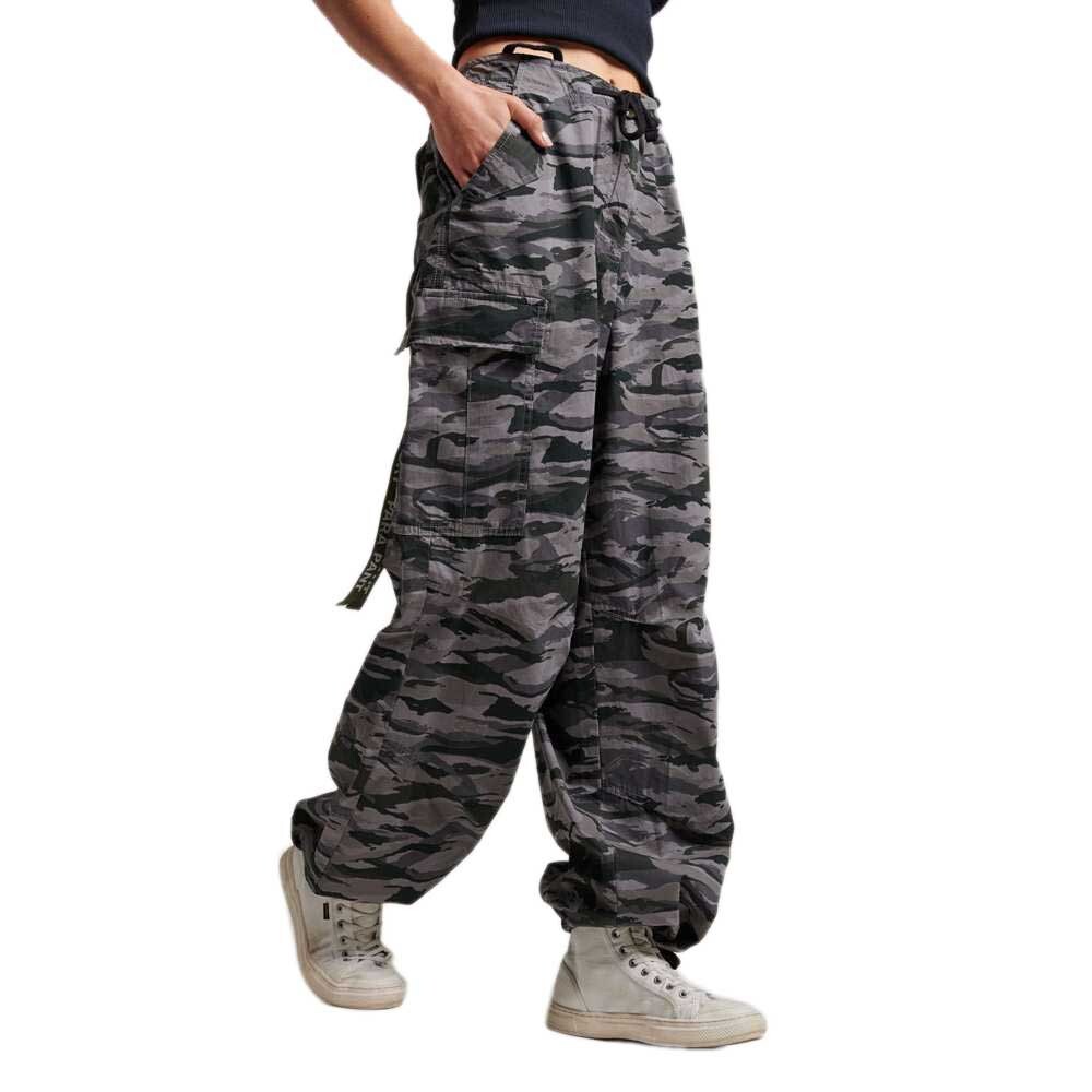 

Брюки Superdry Vintage Baggy Parachute Regular Waist Cargo, серый