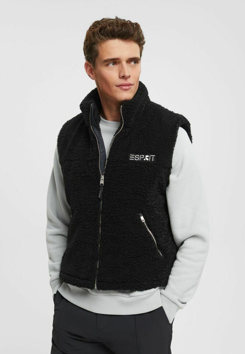 

Жилет Esprit