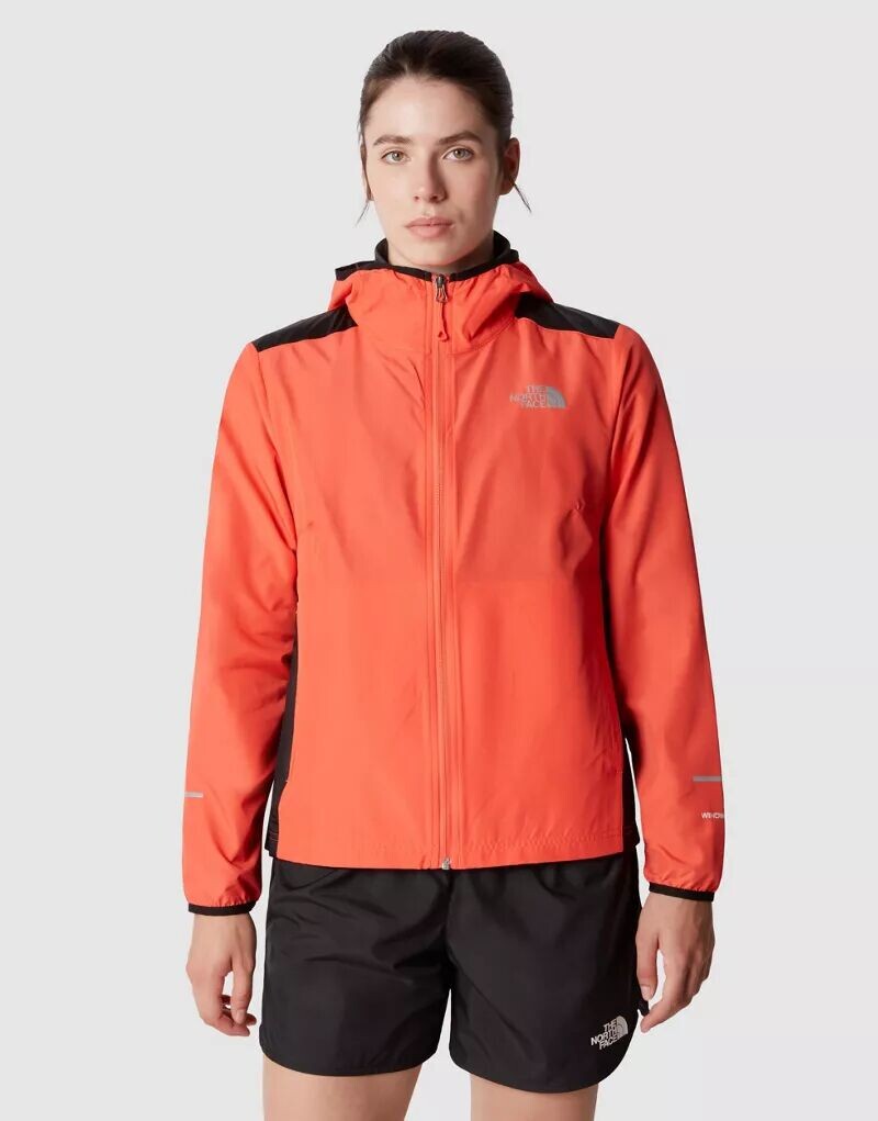 

Сияющая оранжевая ветровка The North Face Run