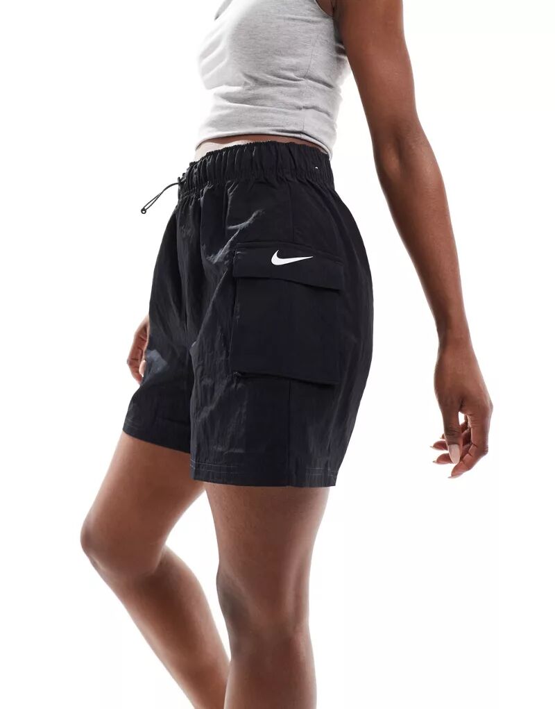 Черные шорты-карго Nike с маленьким логотипом Swoosh