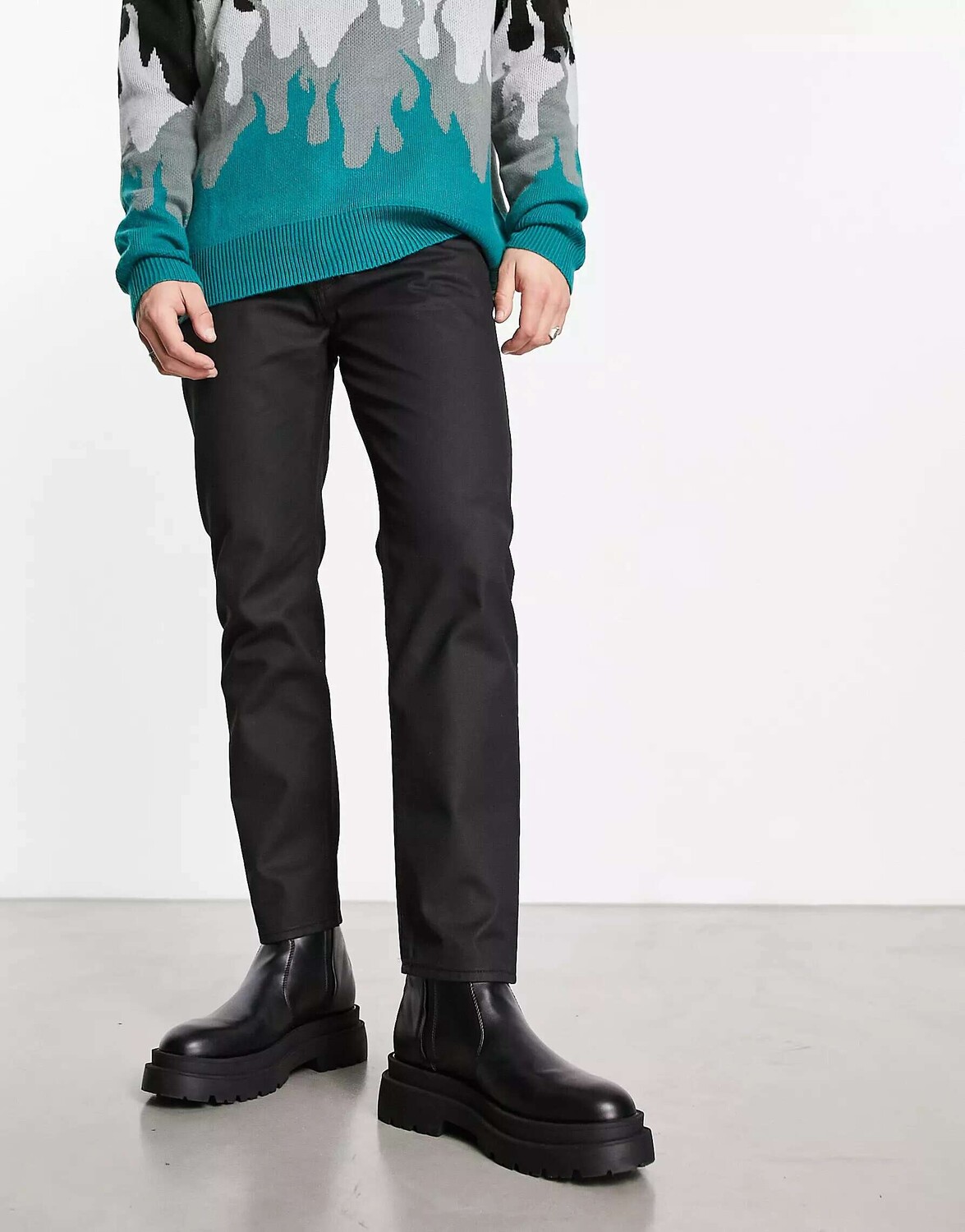 

Укороченные джинсы AllSaints Dean черного цвета с покрытием