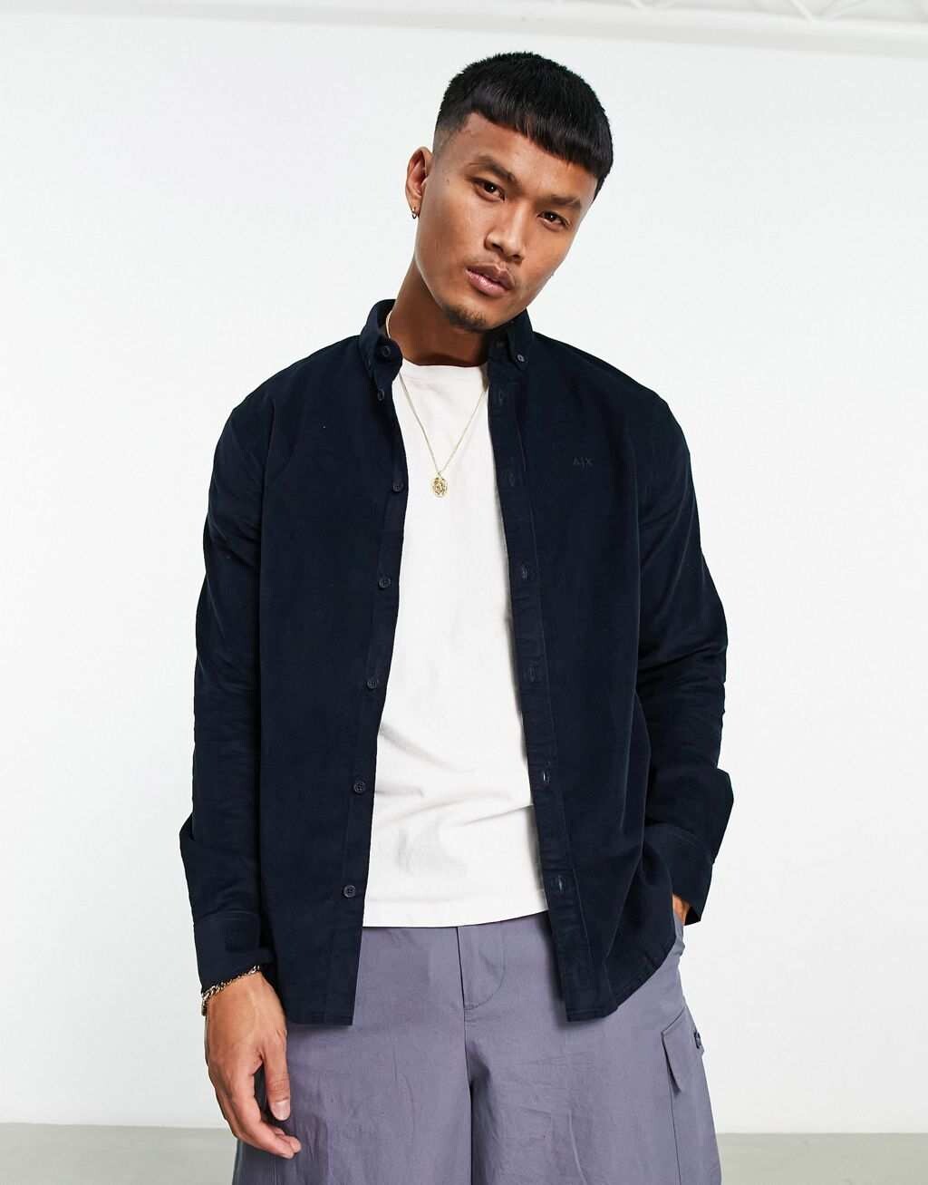 

Темно-синяя вельветовая рубашка Armani Exchange
