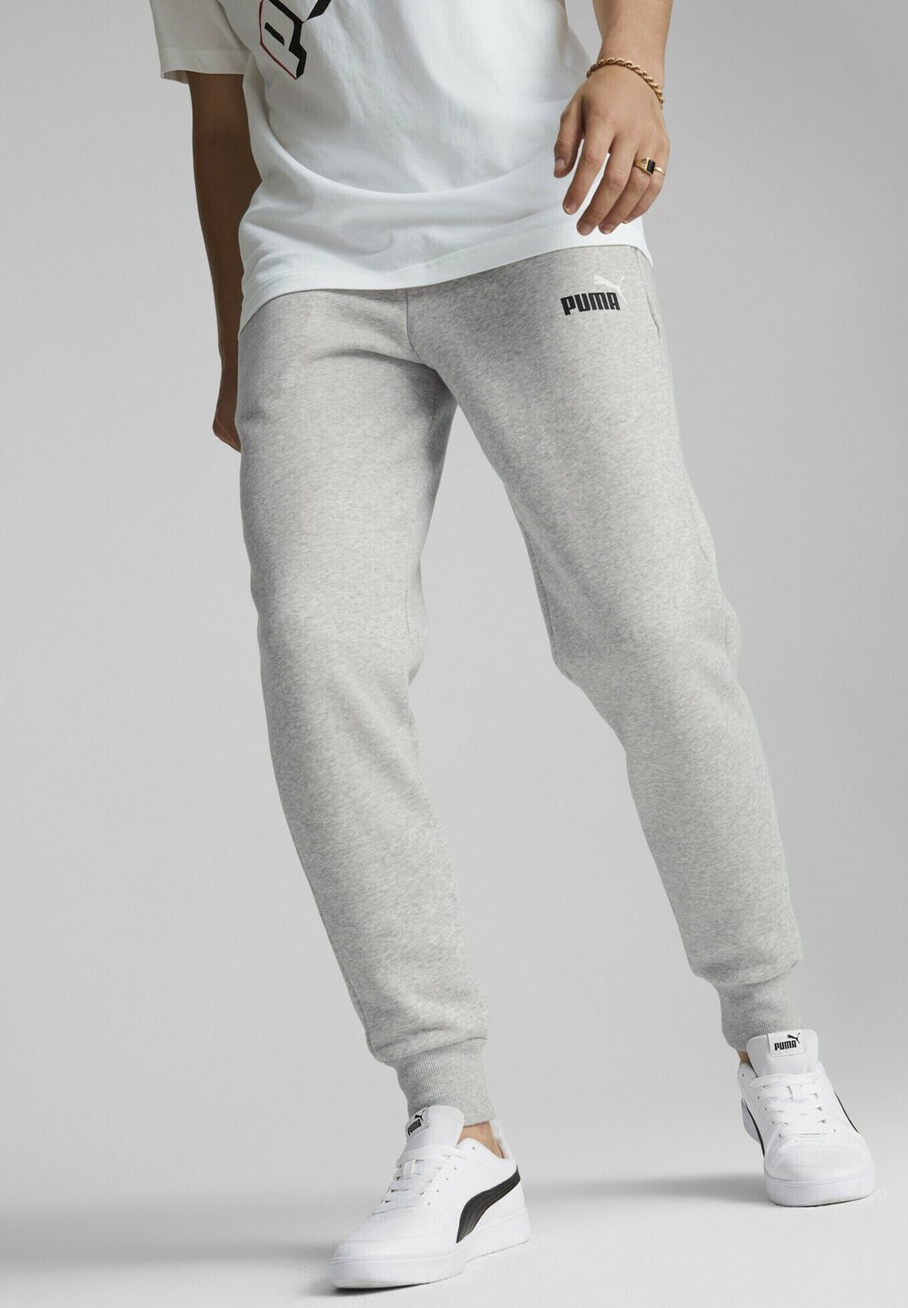 

Спортивные брюки ESSENTIALS+ MIT ZWEIFARBIGEM LOGO Puma, светло-серый вереск
