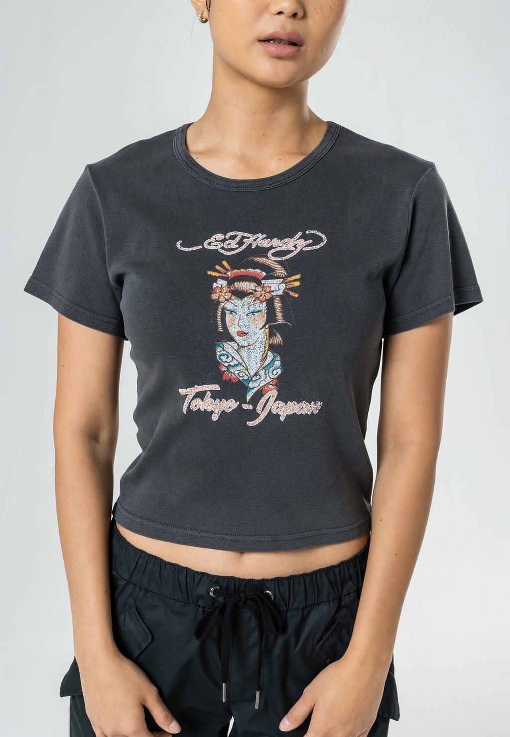 

Футболка с принтом Ed Hardy, черный