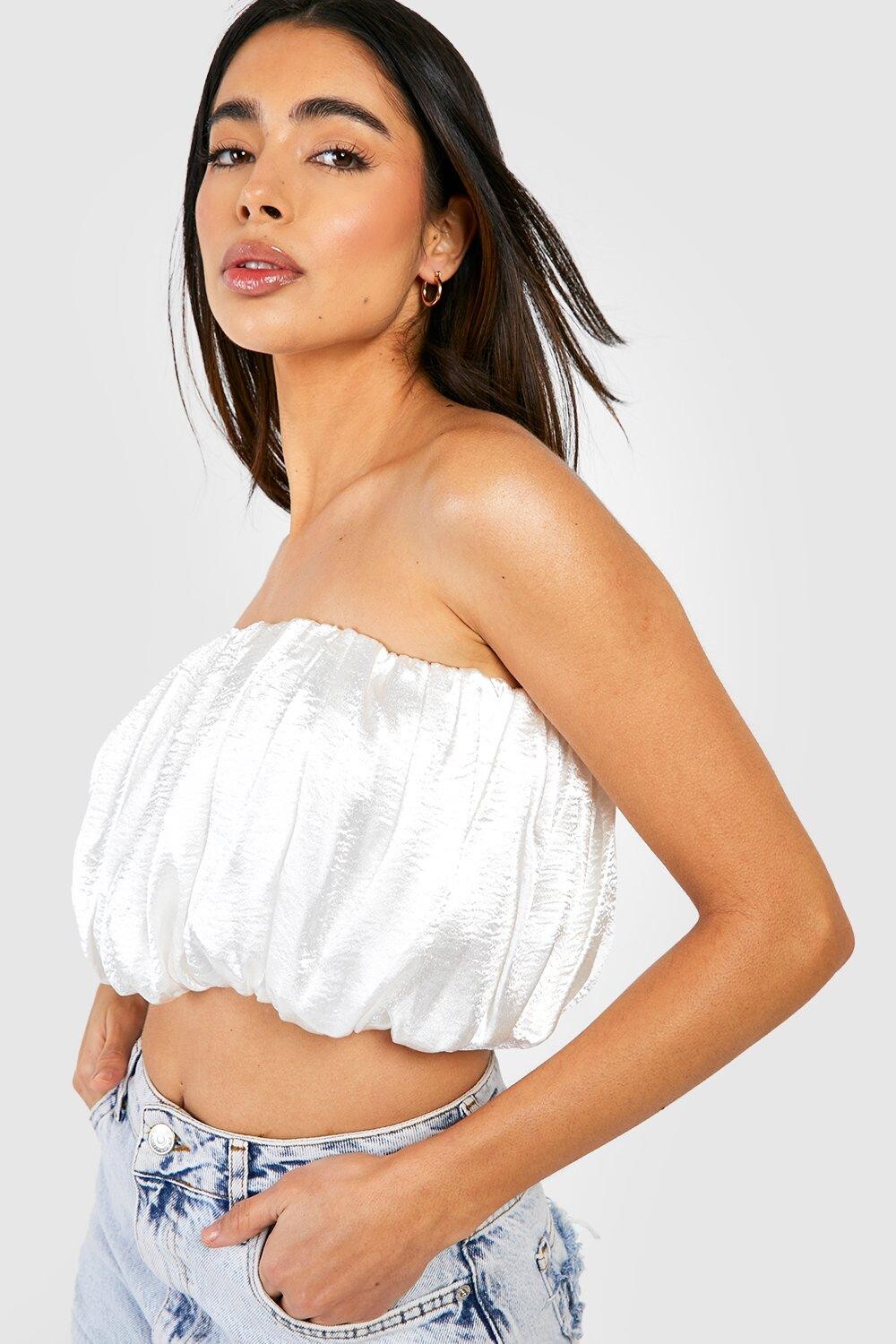 

Топ из атласа puffball Boohoo, белый