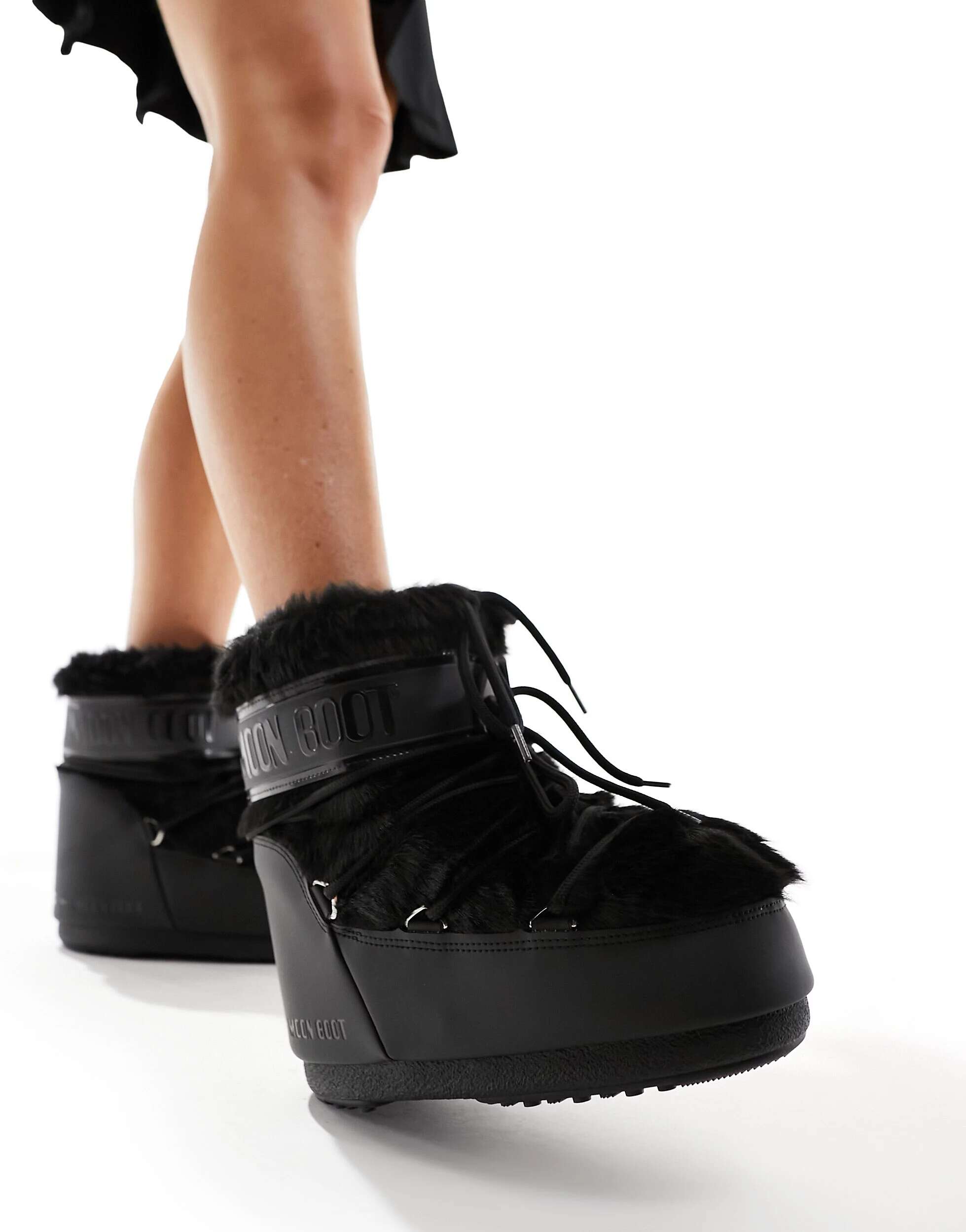 Черные зимние ботинки до щиколотки Moon Boot из искусственного меха цена и фото