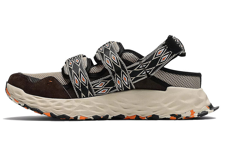 

Кроссовки Tokyo Design Studio x New Balance Niobium Concept 2, бежевый