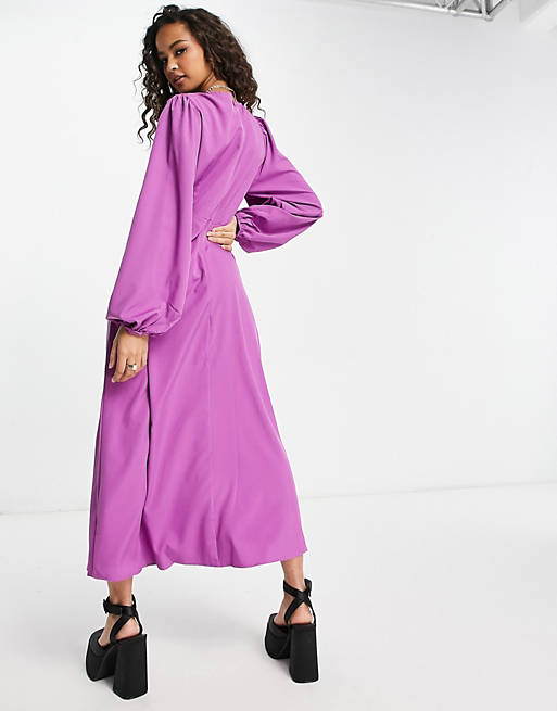 цена Эксклюзивное фиолетовое платье миди с объемными рукавами Pieces