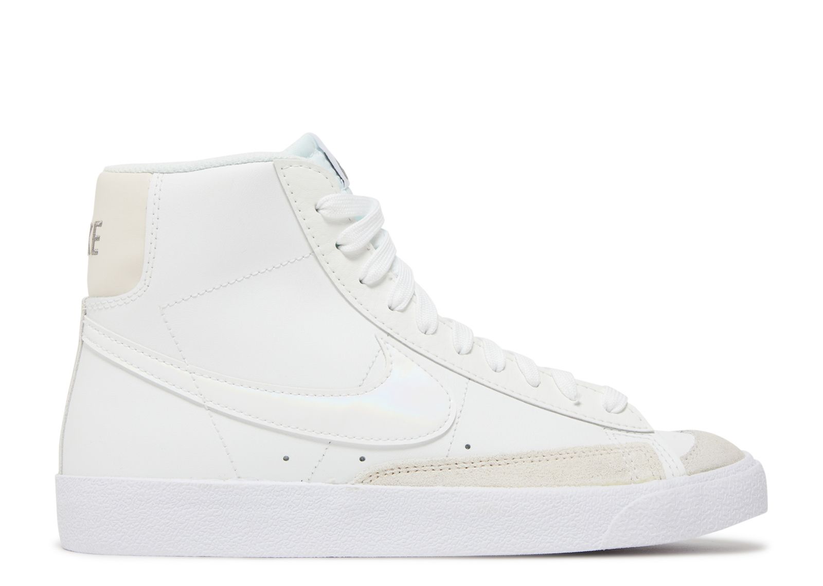 

Кроссовки Nike Blazer Mid '77 Gs 'White Light Orewood Brown', белый