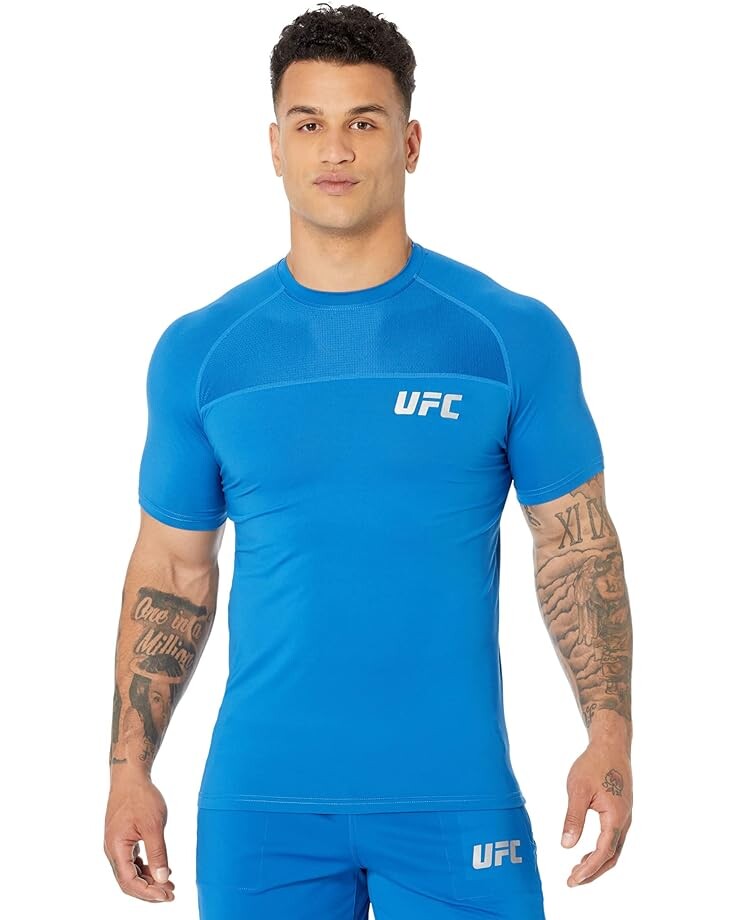 футболка adidas mens gradient tee crew neck short sleeve blue синий Футболка UFC Short Sleeve Crew Neck, синий