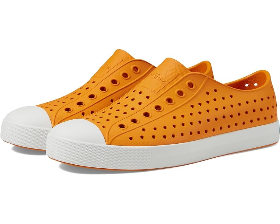 

Кроссовки Native Shoes Jefferson Slip-on Sneakers, цвет Golden Yellow/Shell White