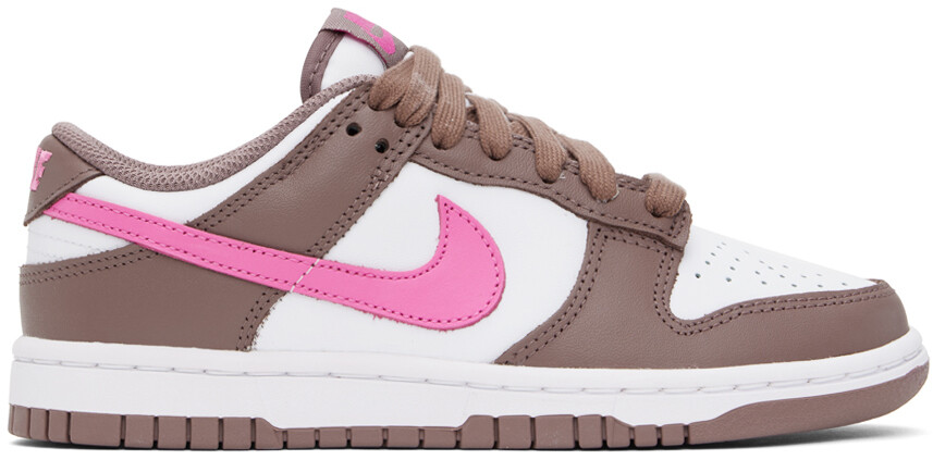 

Темно-серо-розовые низкие кроссовки Dunk Nike