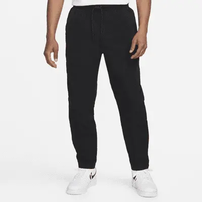 

Брюки Nike Sportswear Tech Essentials, черный
