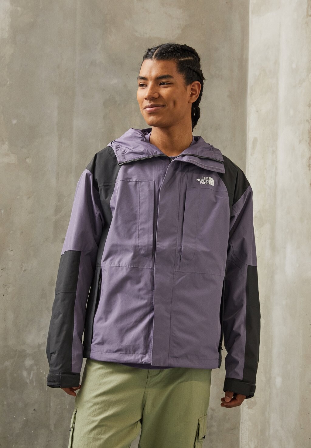

Легкая куртка The North Face