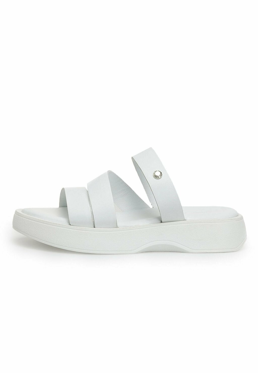 

Шлепанцы Nine West, белый