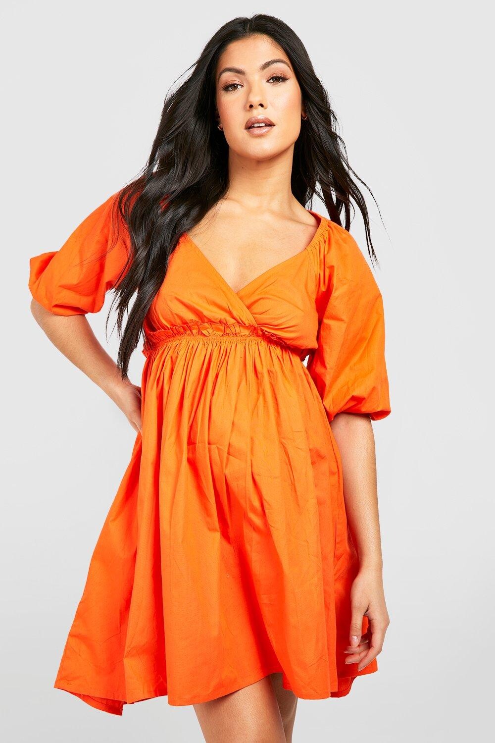 

Платье для беременной с оборками и швами Boohoo, коралловый
