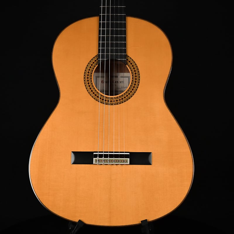 Акустическая гитара Yamaha GC12S Classical Guitar Spruce Top Ebony Fingerboard Natural фото