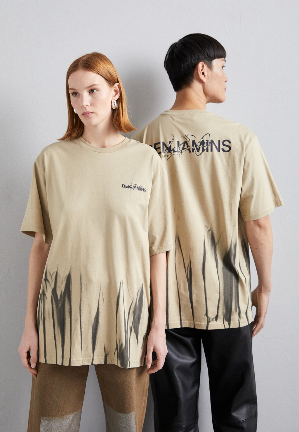 

Футболка с принтом RELAXED TEE UNISEX Les Benjamins, коричневая тортилья, Коричневый