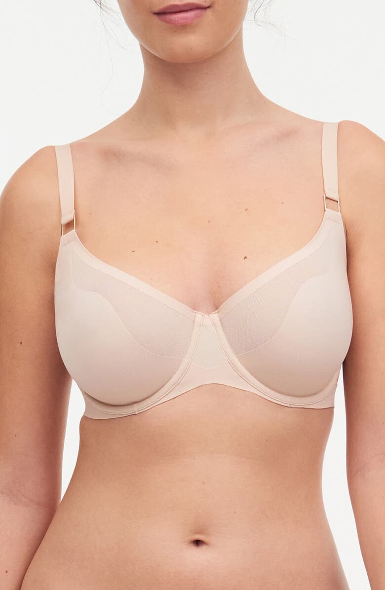 

Бюстгальтер без подкладки на косточках Pure Light CHANTELLE LINGERIE