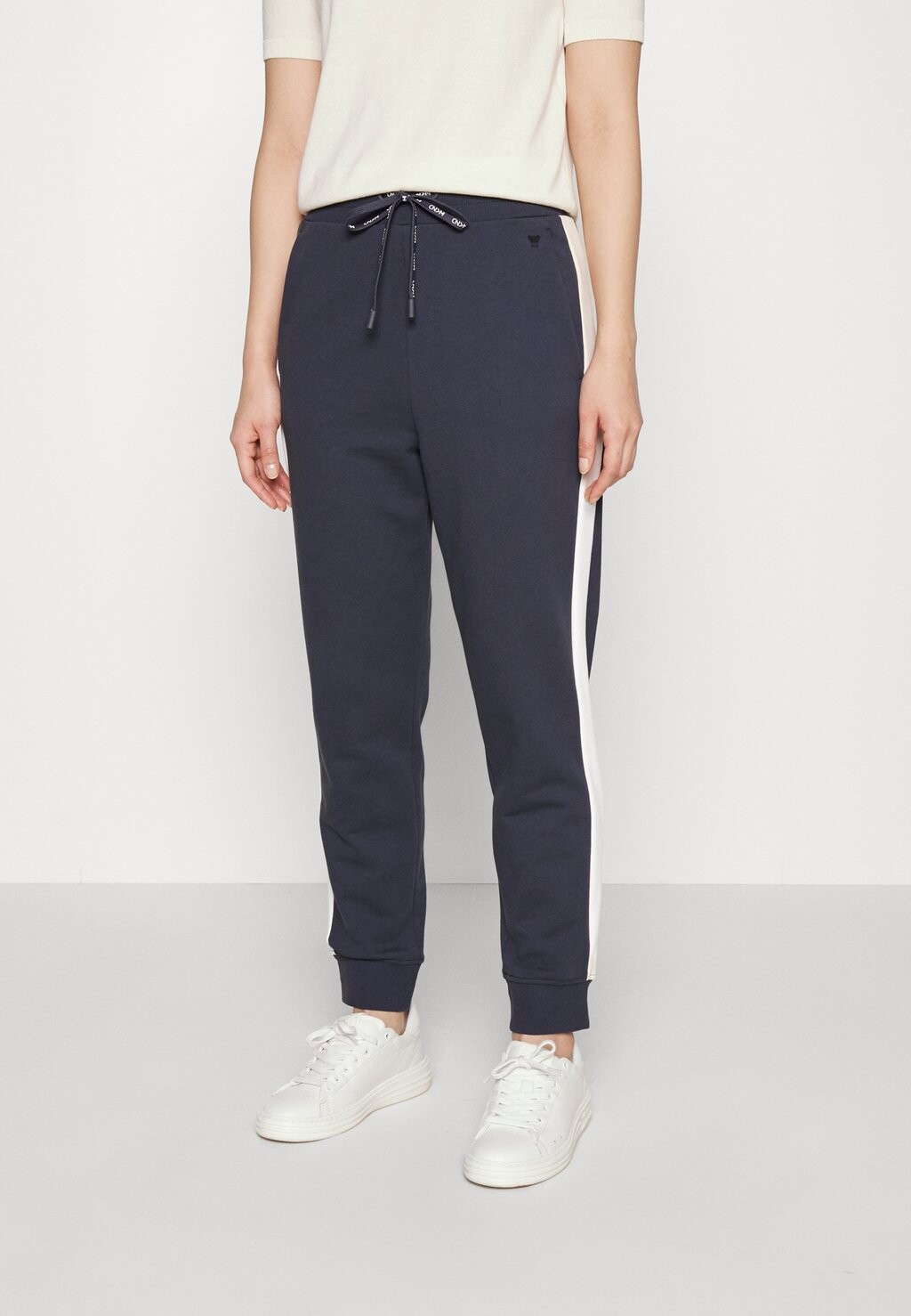 

Спортивные брюки WEEKEND MaxMara, синий