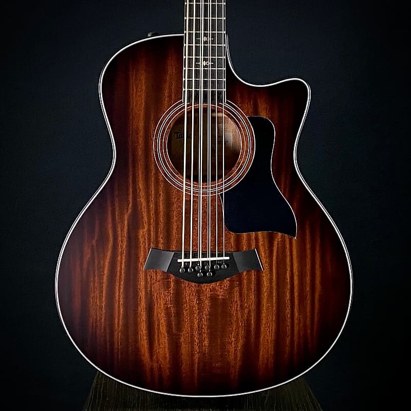 

Акустическая гитара Taylor 326ce Baritone-8 LTD