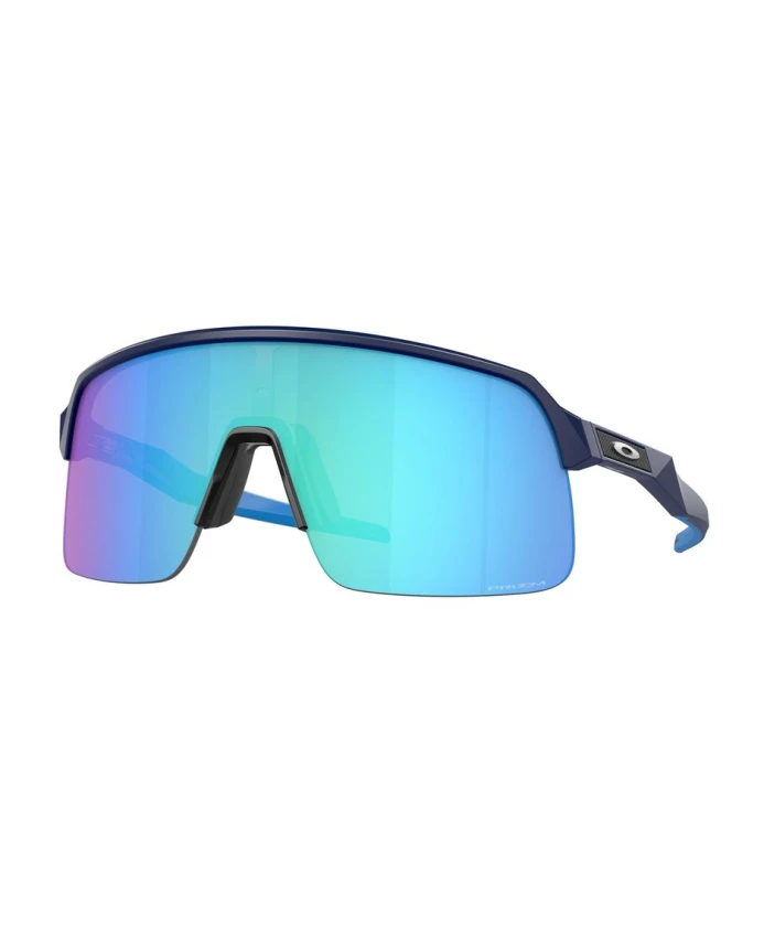 

Коллекция стильных солнцезащитных очков Oakley, черный