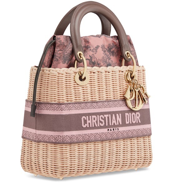 

Сумка Lady Dior среднего размера Dior