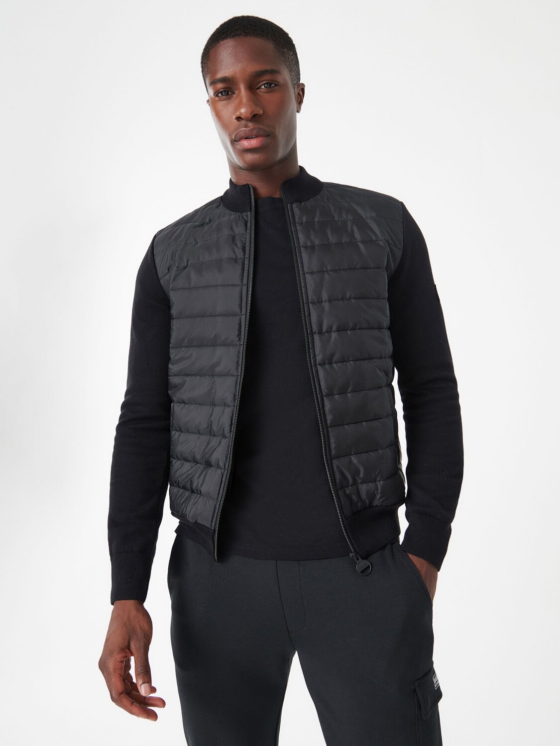 

Куртка на молнии Barbour International Legacy Baffle, черная