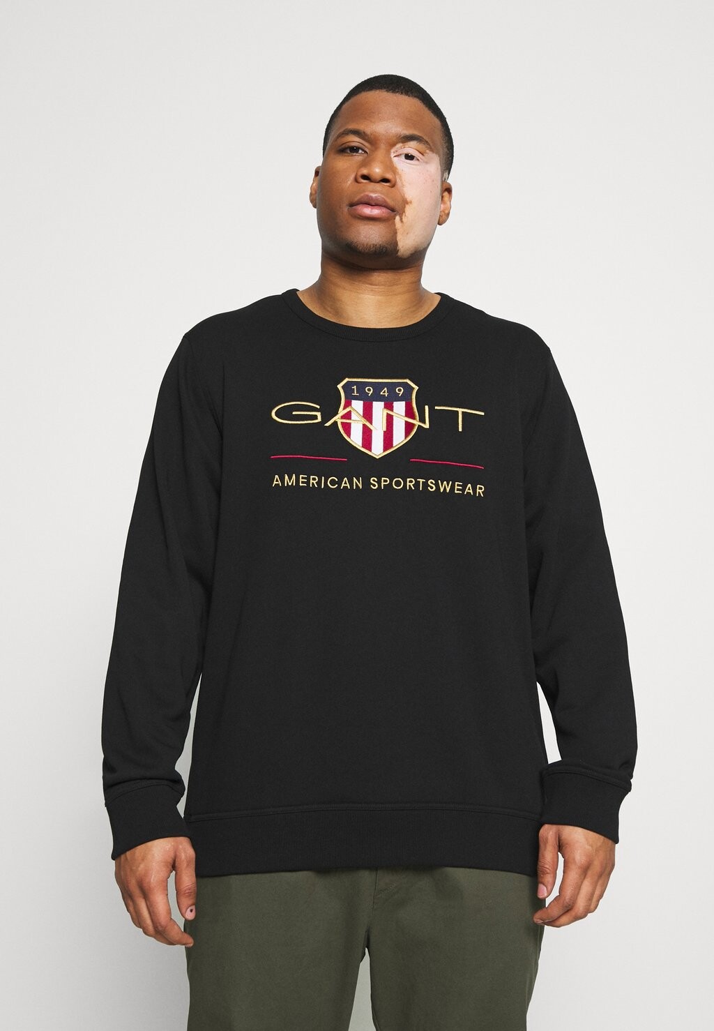

Толстовка GANT, черный
