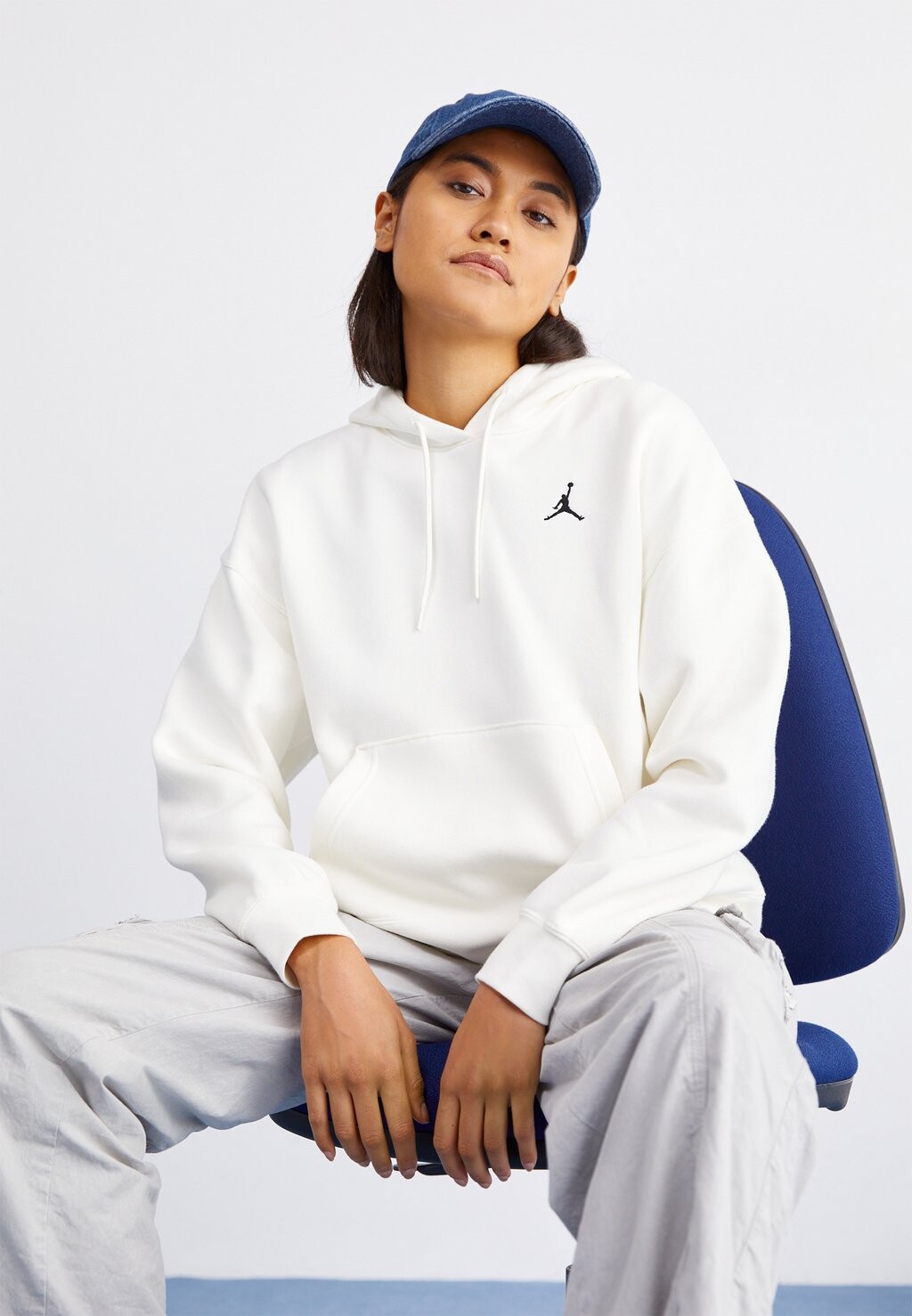 

Толстовка Jordan, цвет sail/black