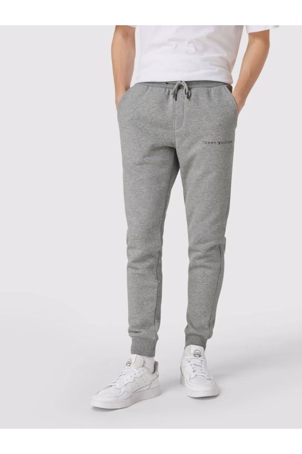 

Спортивный костюм Tommy Hilfiger