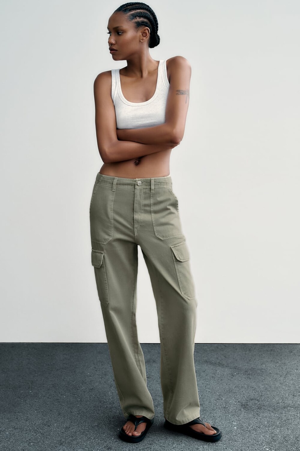 

Брюки trf прямого кроя с высокой посадкой ZARA, зеленый