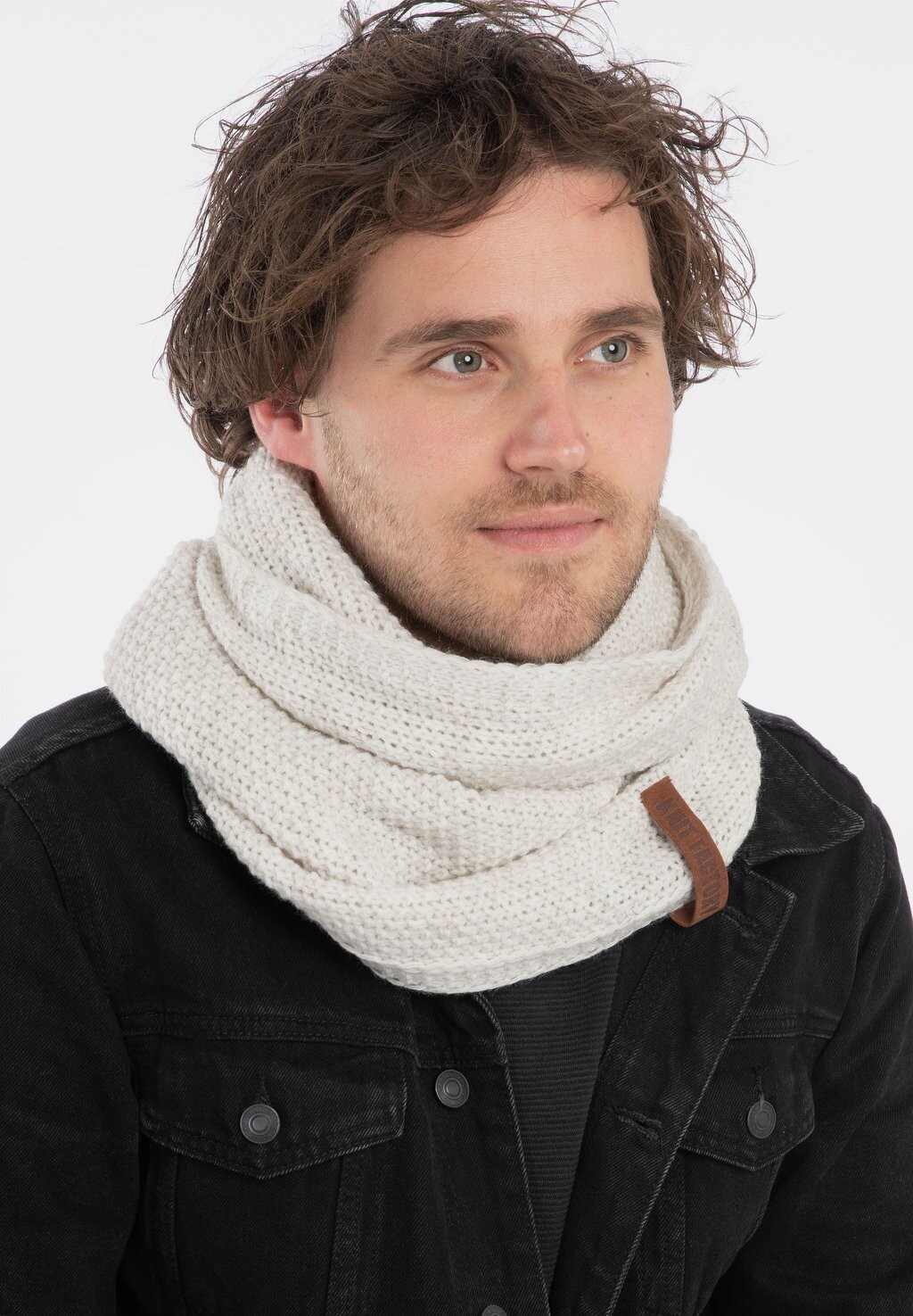 

Снуд Knit Factory, бежевый