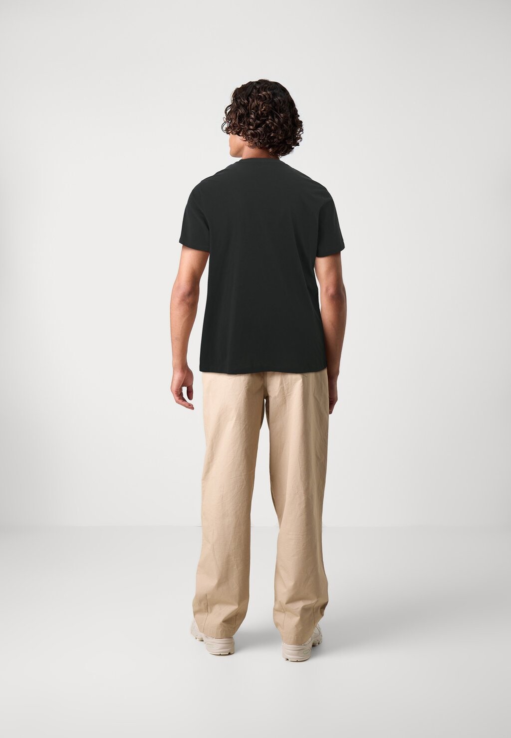 

Футболка с принтом JJLUKE TEE CREW NECK 5 PACK Jack & Jones, белый