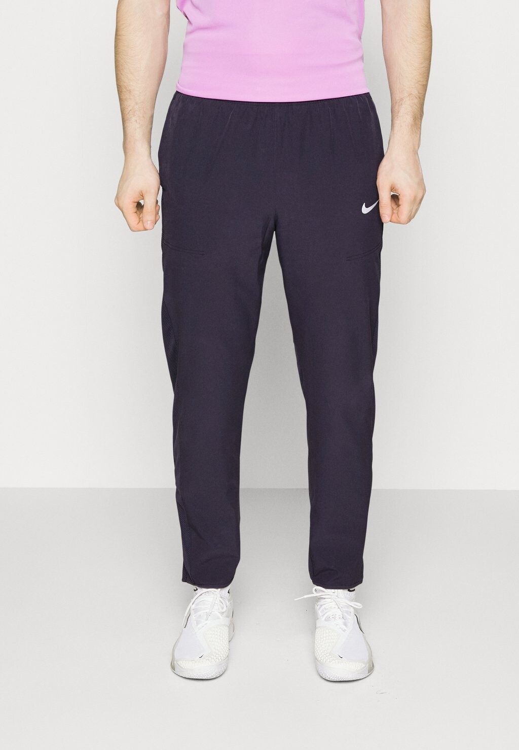 

Спортивные брюки Nike