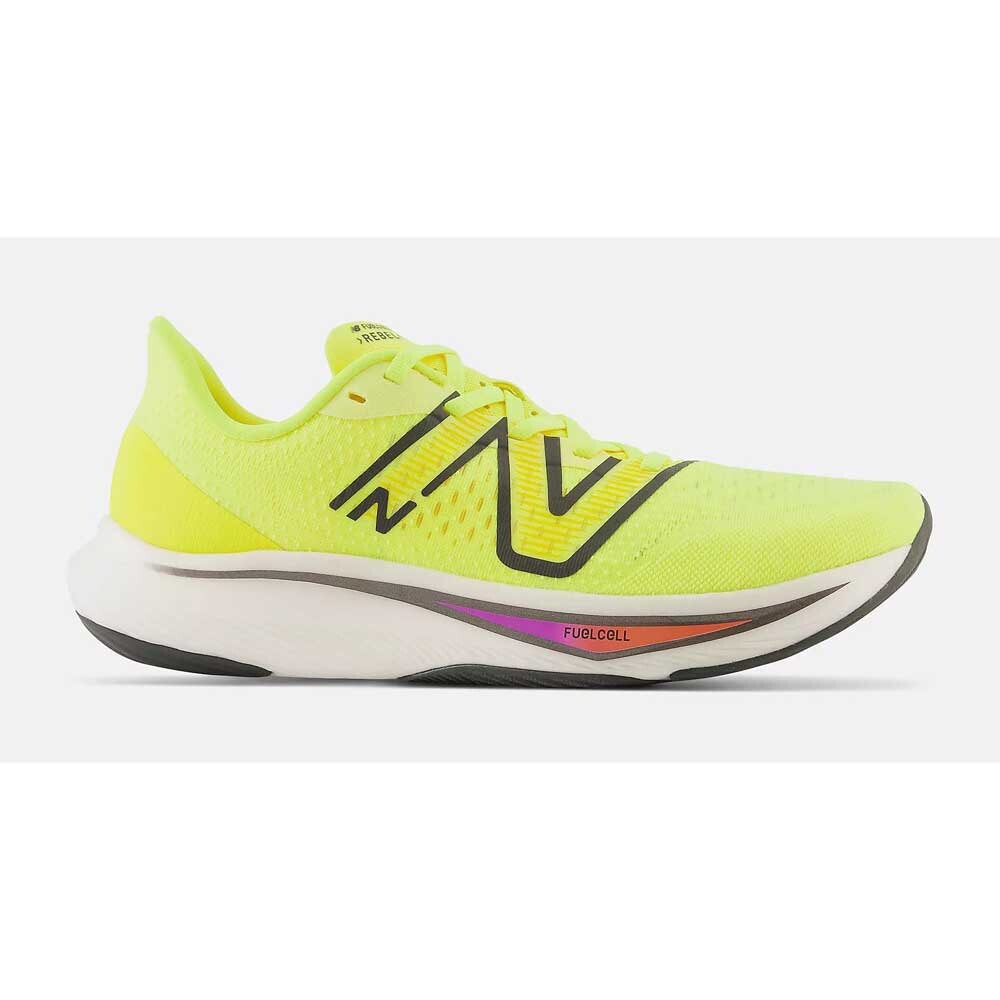 

Кроссовки New Balance Fuelcell Rebel V3, желтый