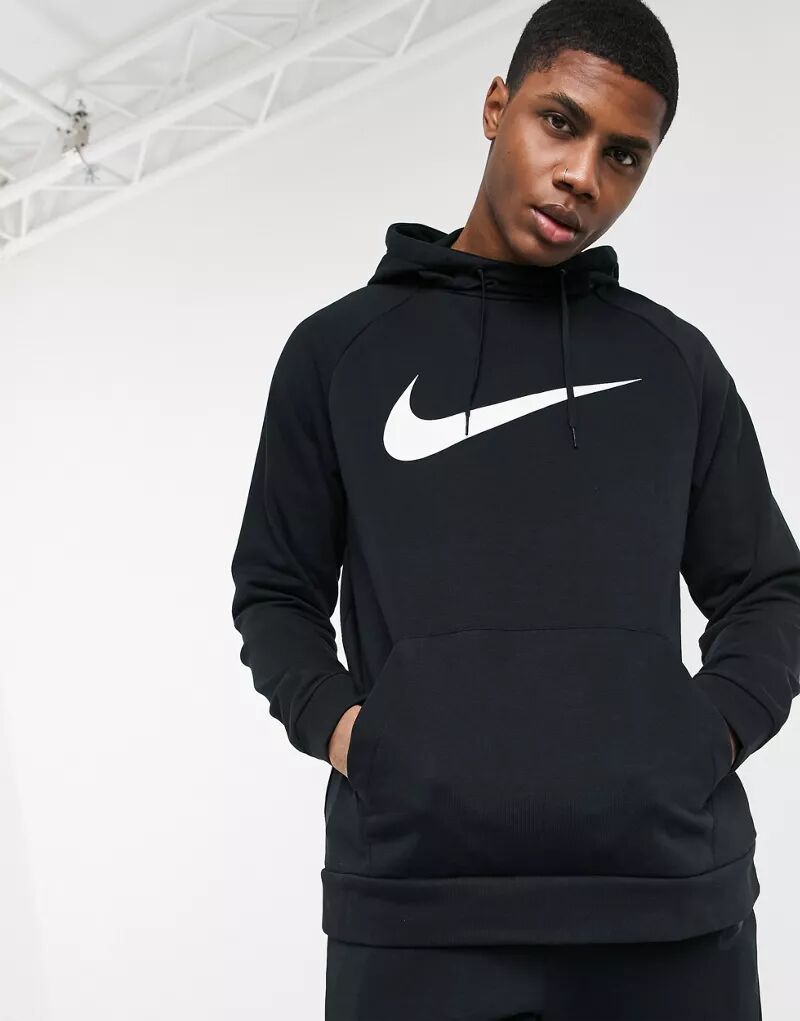 Черная худи с логотипом Nike Dri-FIT