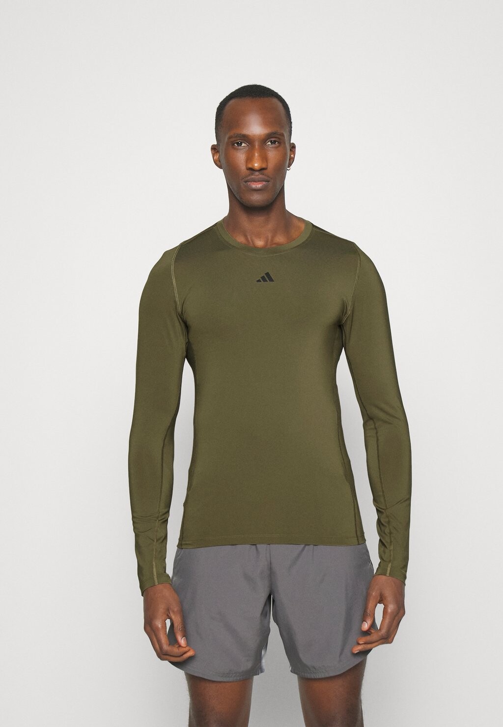 

Рубашка с длинными рукавами Adidas