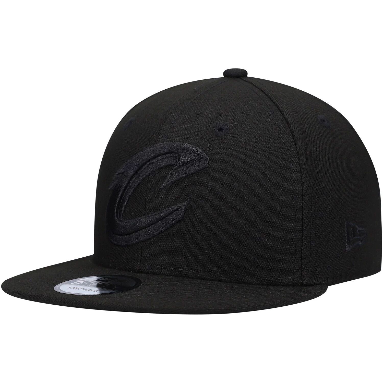

Мужская кепка New Era Cleveland Cavaliers Black On Black 9FIFTY Snapback
