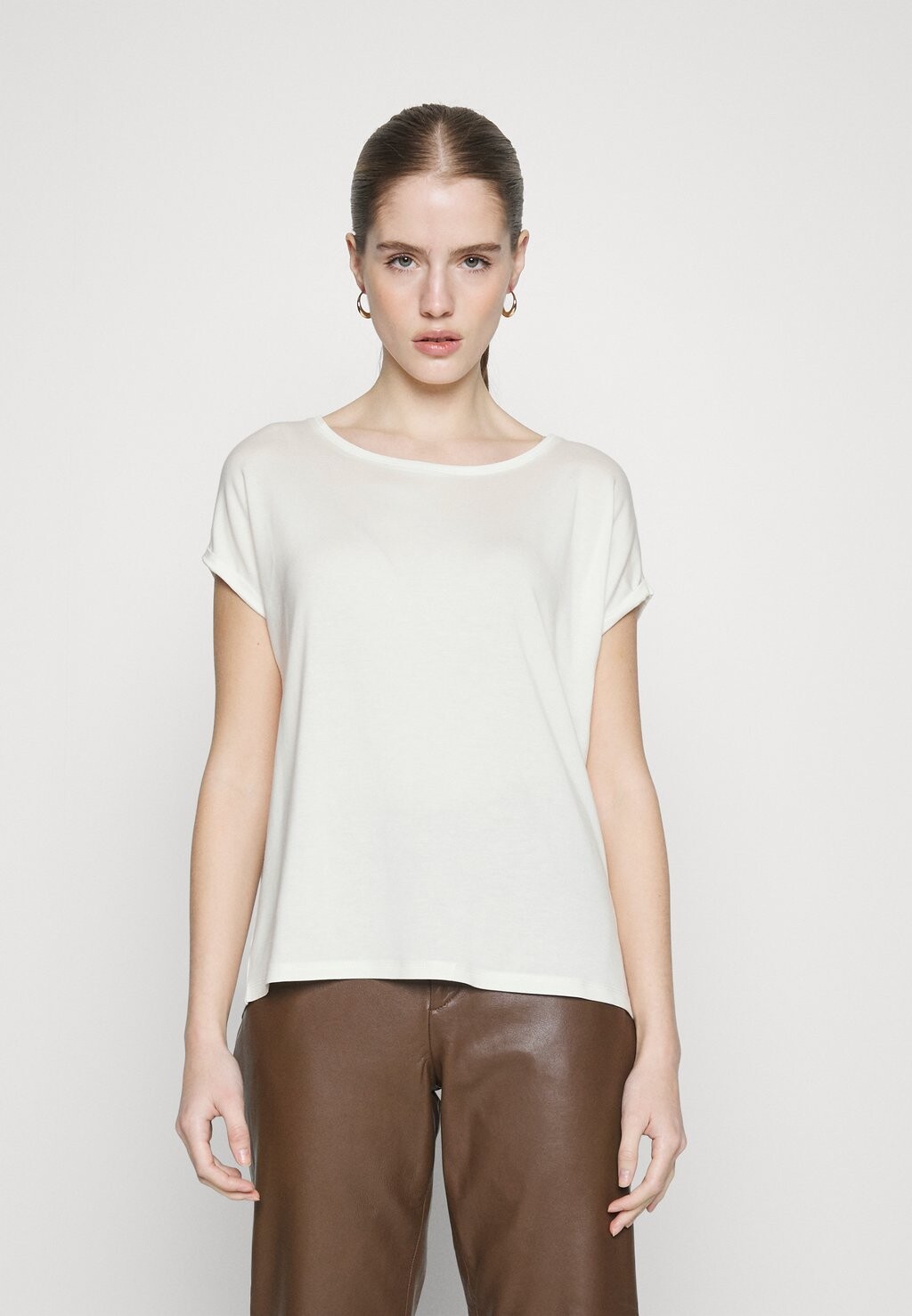 

Базовая футболка Vero Moda, Серый