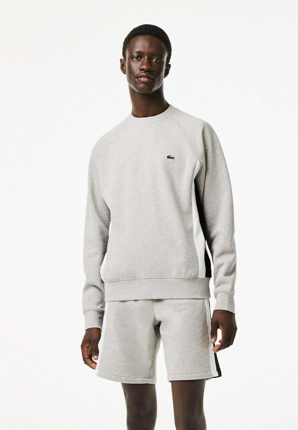

Толстовка Lacoste