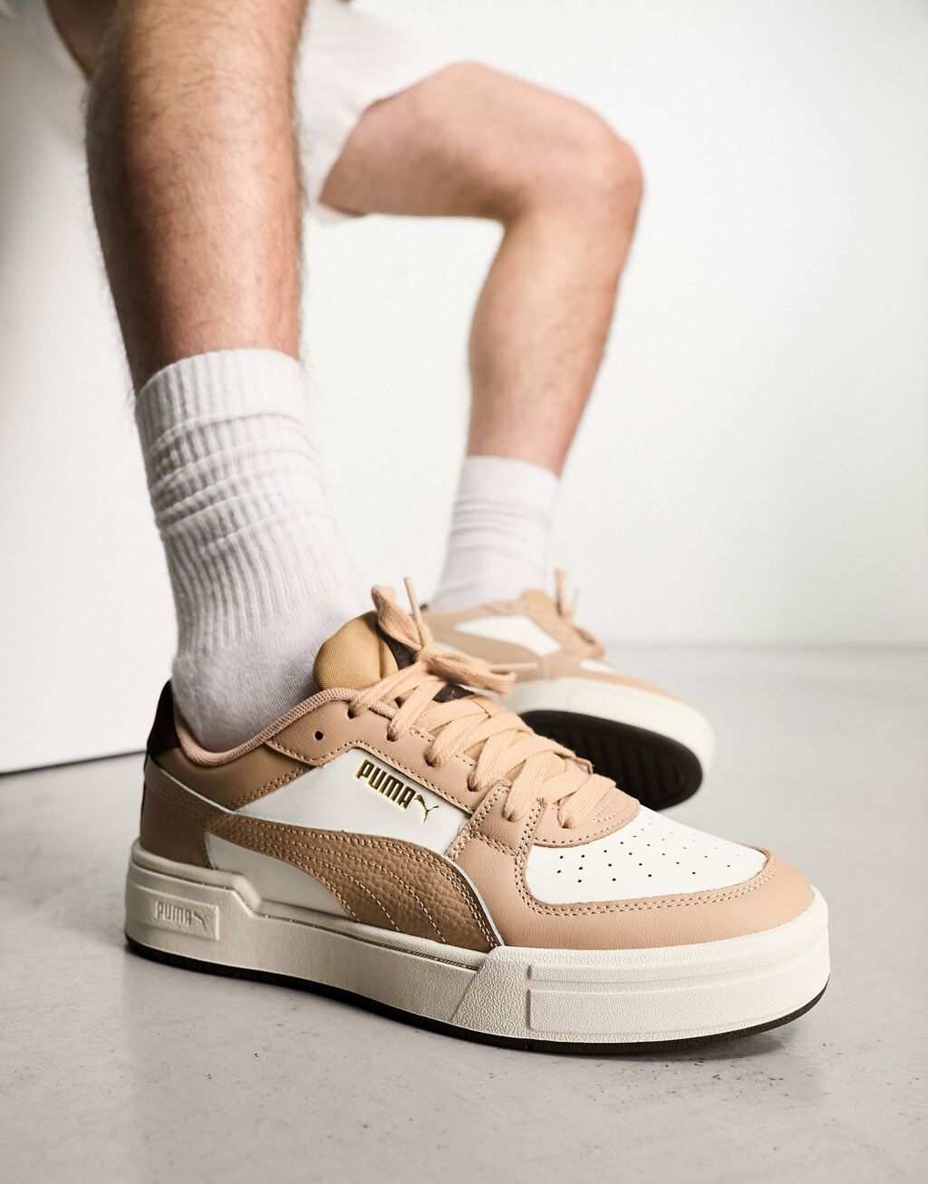 

Светло-коричневые кроссовки Puma CA Pro