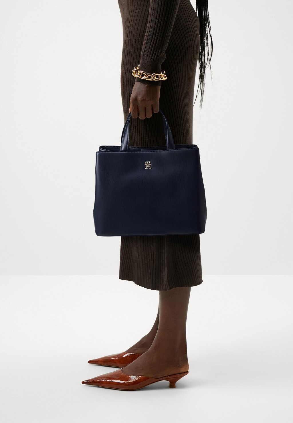 

Сумочка Spring Chic Satchel Tommy Hilfiger, цвет space blue